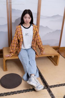 甜予摄影 No.078 雪梨 -帆布鞋、白棉袜、裸足