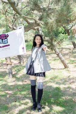 物恋传媒 No.2511 岚岚 - 制服、皮鞋、黑灰拼接过膝袜、厚肉丝