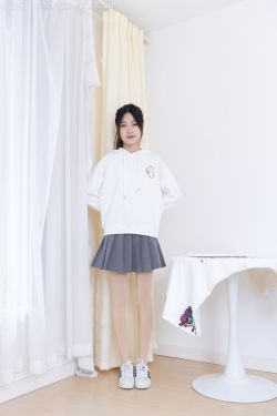 物恋传媒 No.2547 小夏 - 板鞋、厚肉丝