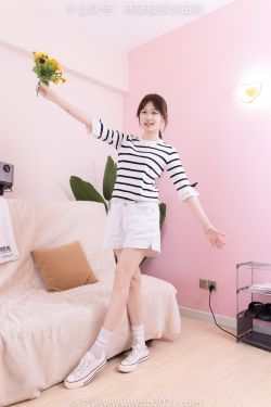 BoBoSocks袜啵啵 No.556 香菜 - 帆布鞋、白棉袜、裸足