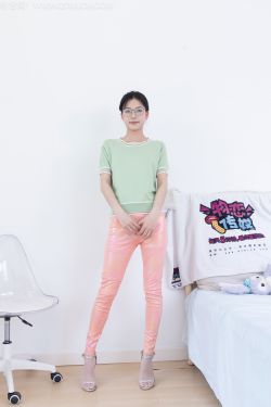 物恋传媒 No.2633 茯苓 - 高跟凉鞋、薄白丝、皮裤裤里丝