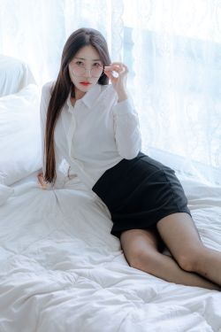 [Porrinn] EUN - Office girl