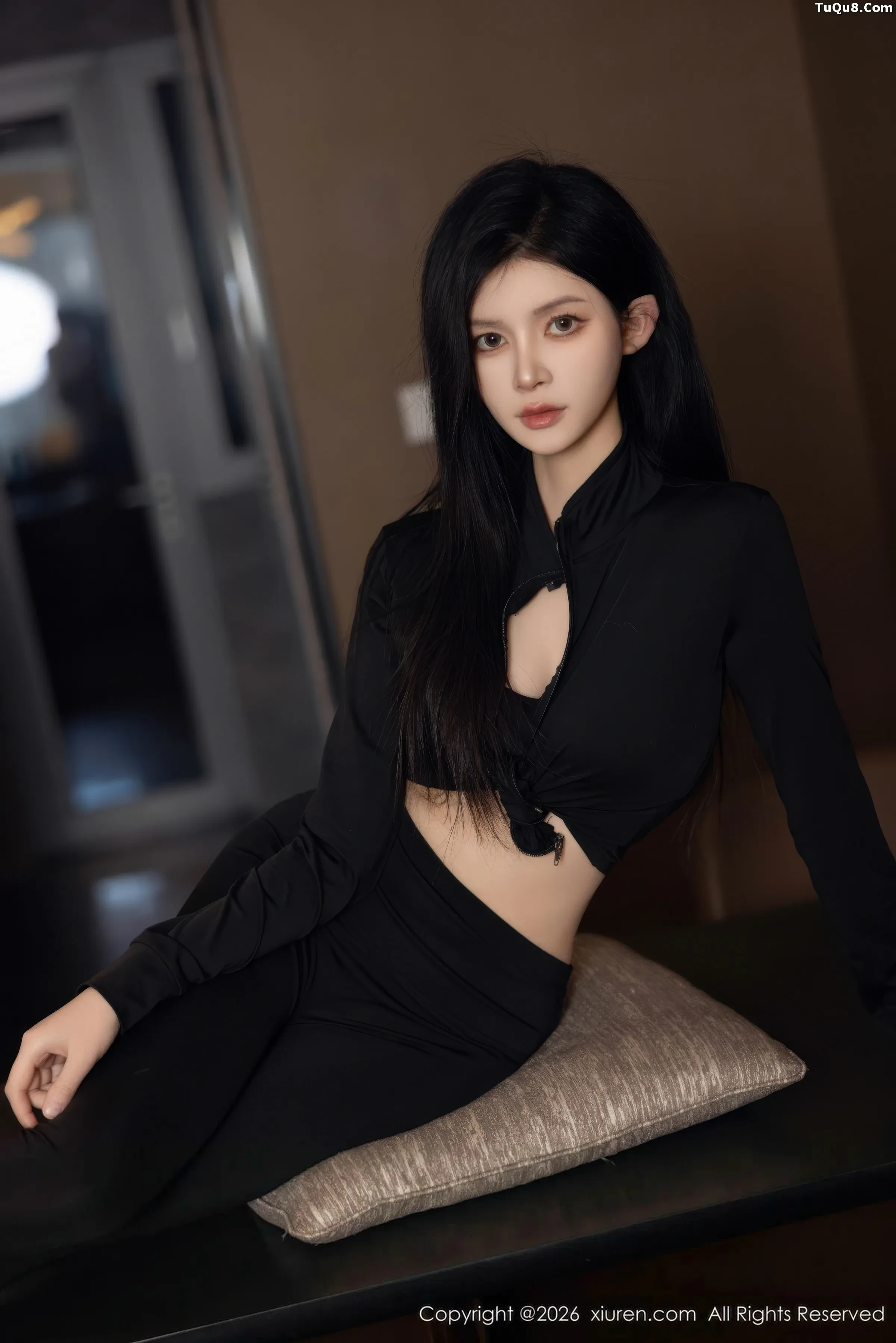 沈如斯性感黑色情趣服饰配超薄肉丝秀曼妙身材绝美写真85P
