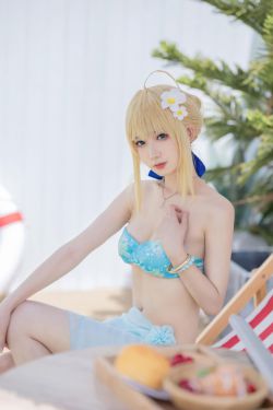 动漫博主封疆疆v - FGO Saber 泳装