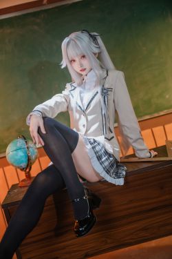 动漫博主大大卷卷小卷 - 美少女万华镜 校服